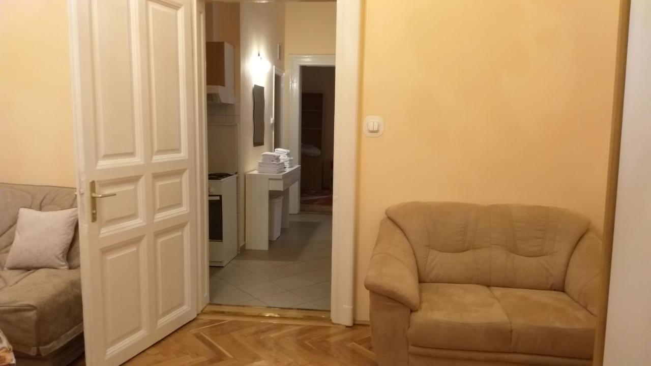 Apartment Tempo Courtyard Budapest